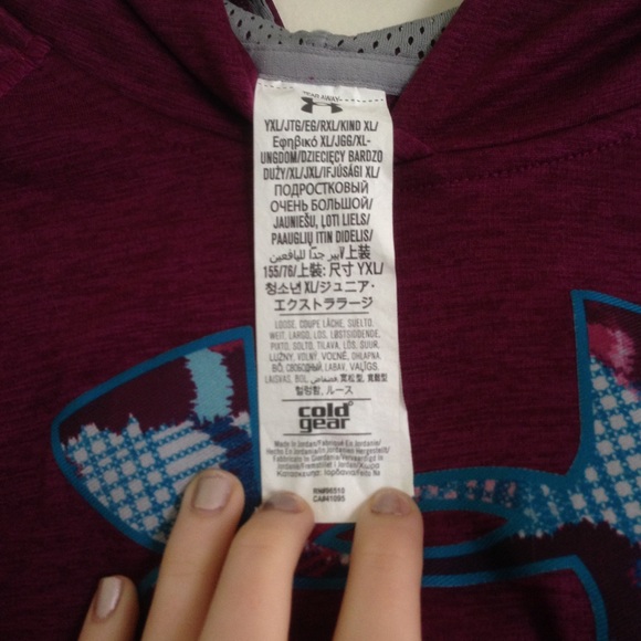 Purple Youth XL Under Armour ColdGear Sweatshirt - Picture 4 of 8